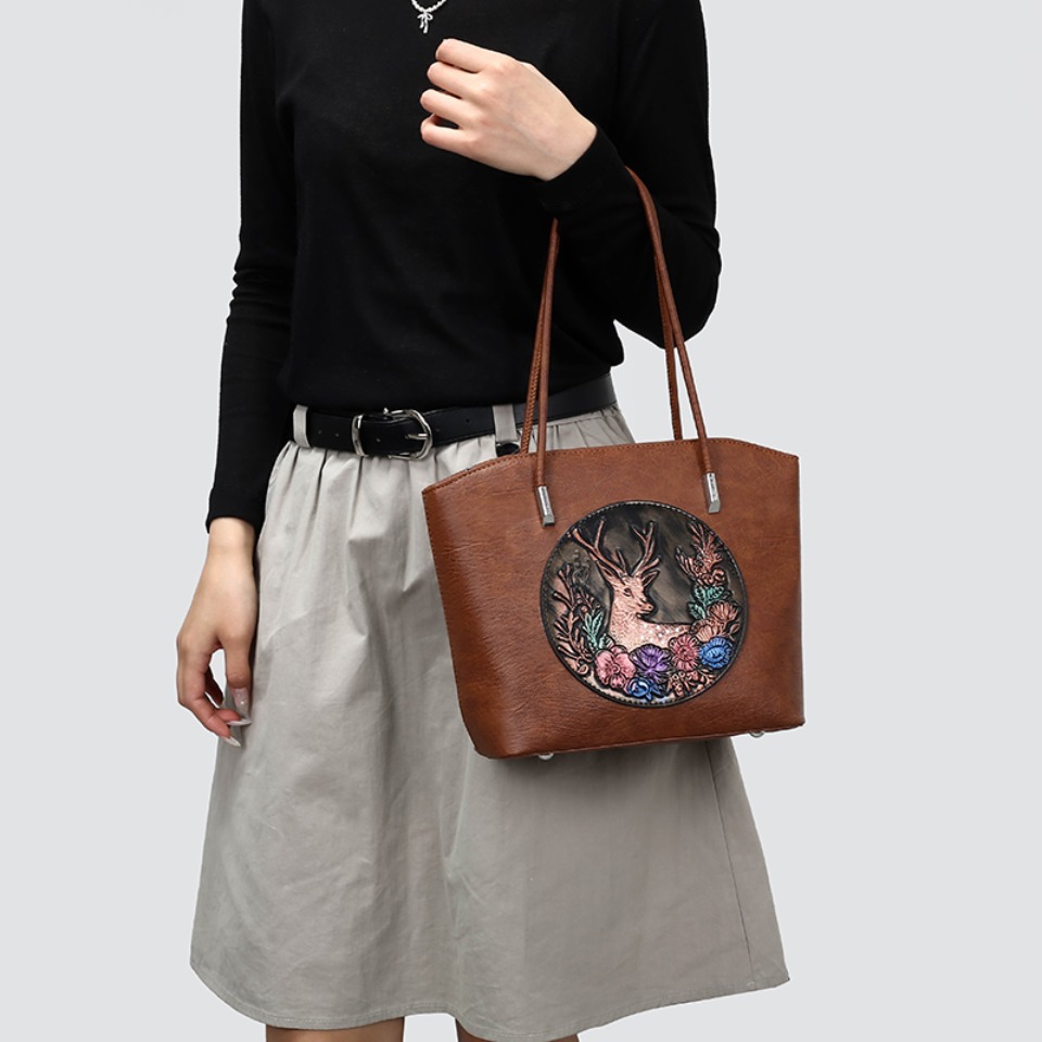 Women Vintage Embossed Deer Fl - Leatherwork Workshop recension och pris